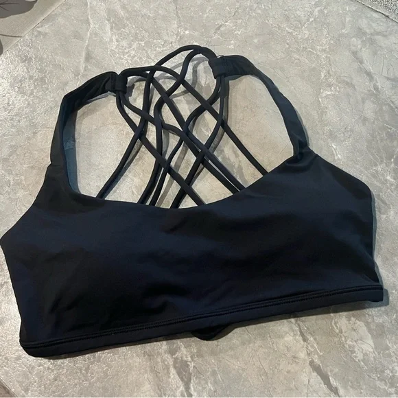 Lululemon Athletica Sports Bra - Picture 1 of 5